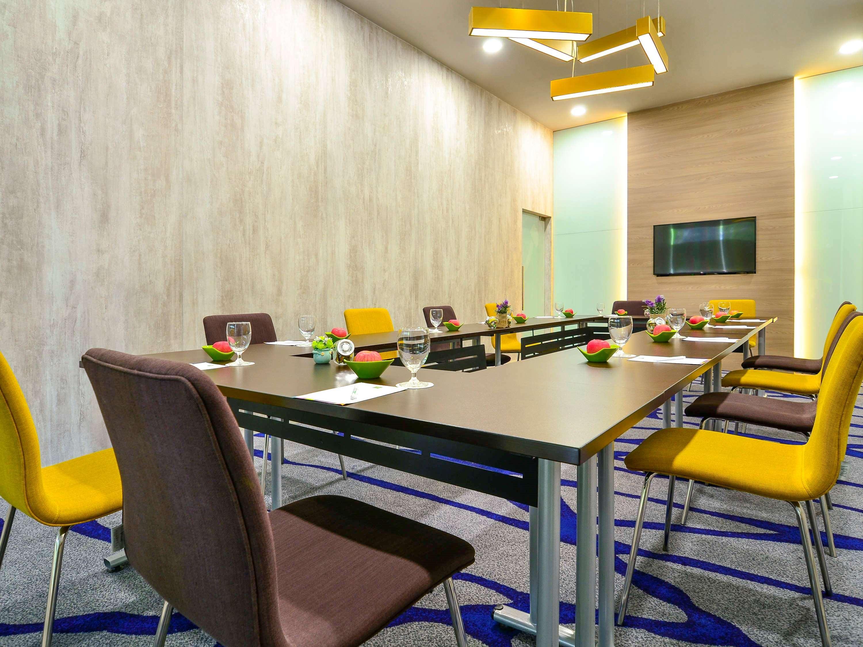Ibis Styles Kuala Lumpur Sri Damansara Hotel Petaling Jaya Eksteriør billede