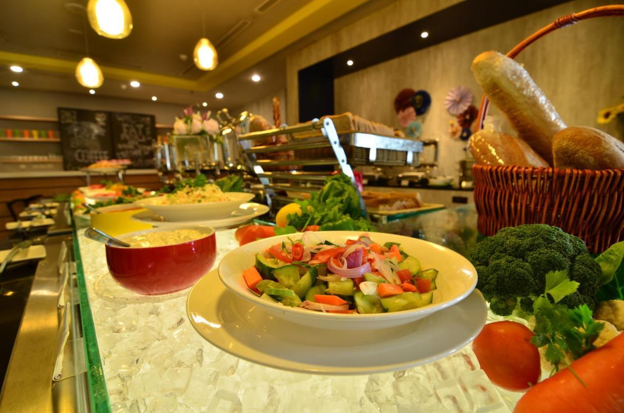 Ibis Styles Kuala Lumpur Sri Damansara Hotel Petaling Jaya Eksteriør billede